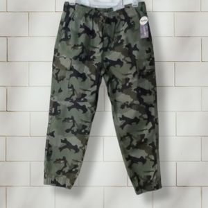 NWT Youth Camo Joggers With Flex Fit Size 12 Husky